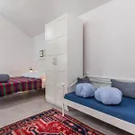 Casa de Férias 3 Bedroom Cozy In Sukošan