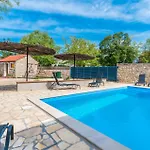 3 Bedroom Cozy In * Sukošan