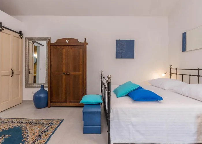 3 Bedroom Cozy In בית נופש *