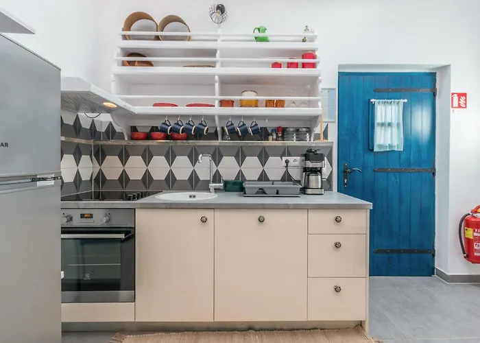 בית נופש 3 Bedroom Cozy In *