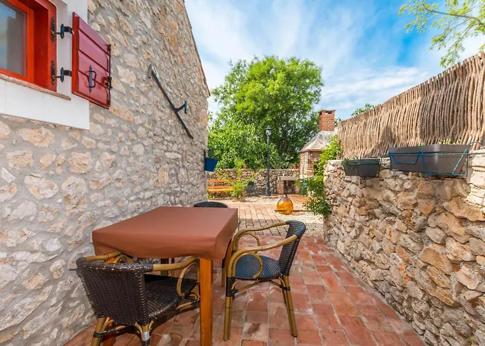 3 Bedroom Cozy In * Sukošan